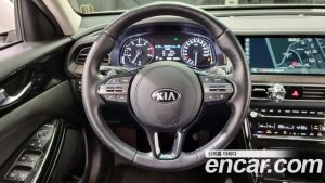 Kia K7 2.5 GDI Noblesse 2020 года из Южной Кореи