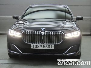 BMW 7-Series 745Le i퍼포먼스 Design Pure Excellence 2020 года из Южной Кореи
