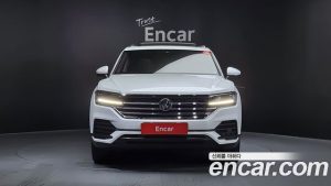 Volkswagen Touareg 3.0 TDI Premium 2020 года из Южной Кореи