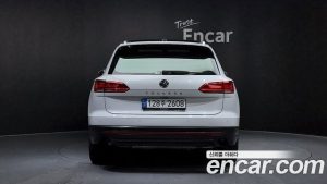 Volkswagen Touareg 3.0 TDI Premium 2020 года из Южной Кореи