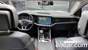 Volkswagen Touareg 3.0 TDI Premium 2020 года из Южной Кореи