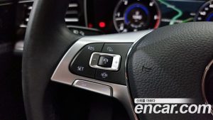 Volkswagen Touareg 3.0 TDI Premium 2020 года из Южной Кореи