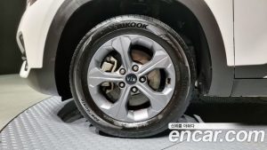 Kia Seltos Бензин 1.6 Turbo 2WD 2022 года из Южной Кореи