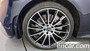 Mercedes-Benz CLS-Class CLS450 4MATIC AMG Line 2020 года из Южной Кореи