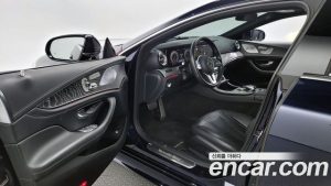 Mercedes-Benz CLS-Class CLS450 4MATIC AMG Line 2020 года из Южной Кореи