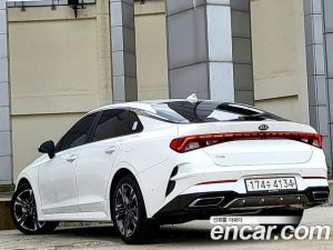 Kia K5 2.0 2020 года из Южной Кореи