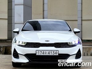 Kia K5 2.0 2020 года из Южной Кореи