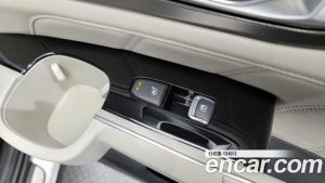 Kia Sorento HEV 1.6 4WD 2021 года из Южной Кореи