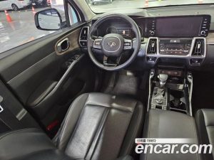 Kia Sorento Бензин 2.5T 2WD 2021 года из Южной Кореи