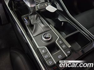 Kia Sorento Бензин 2.5T 2WD 2021 года из Южной Кореи