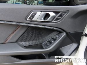 BMW 1-Series 118d Sport 2020 года из Южной Кореи