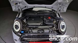 Mini Cooper DEFAULT 2020 года из Южной Кореи
