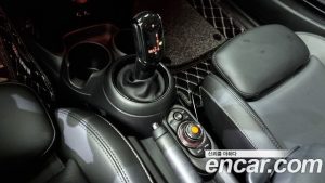 Mini Cooper DEFAULT 2020 года из Южной Кореи