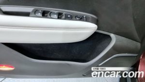 Renault-KoreaSamsung QM6 2.0 GDe Premiere 2WD 2020 года из Южной Кореи