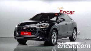 Audi Q8 45 TDI 4WD Premium 2021 года из Южной Кореи