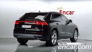 Audi Q8 45 TDI 4WD Premium 2021 года из Южной Кореи