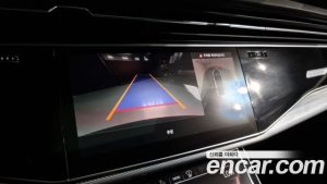 Audi Q8 45 TDI 4WD Premium 2021 года из Южной Кореи