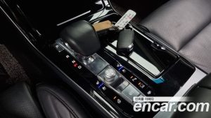 Kia K7 Signature 2020 года из Южной Кореи
