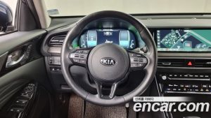 Kia K7 Signature 2020 года из Южной Кореи