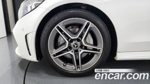 Mercedes-Benz C-Class C200 Cabriolet 2020 года из Южной Кореи