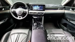 Kia K5 2.0 2020 года из Южной Кореи
