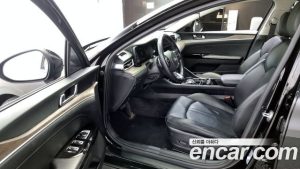 Kia K5 2.0 2020 года из Южной Кореи