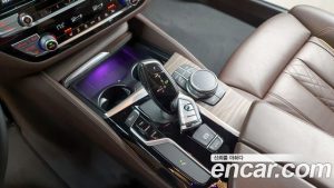 BMW 5-Series 520i M Sport 2020 года из Южной Кореи
