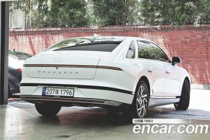Hyundai Grandeur 2.5 Бензин 2WD 2023 года из Южной Кореи