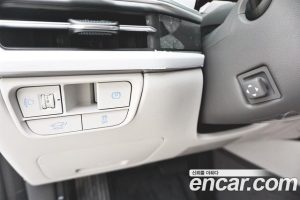 Hyundai Grandeur 2.5 Бензин 2WD 2023 года из Южной Кореи