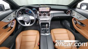 Mercedes-Benz C-Class C200 Cabriolet 2020 года из Южной Кореи