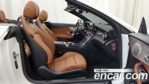 Mercedes-Benz C-Class C200 Cabriolet 2020 года из Южной Кореи