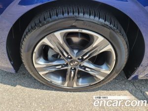 Kia K5 1.6 Turbo 2020 года из Южной Кореи