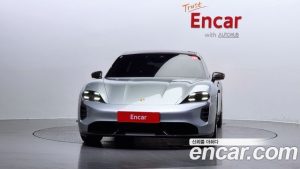 Porsche Taycan Turbo S 2021 года из Южной Кореи
