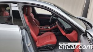 Porsche Taycan Turbo S 2021 года из Южной Кореи