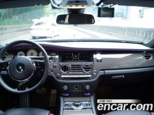 Rolls-Royce Ghost 6.6 V12 Black Badge 2020 года из Южной Кореи
