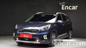 Kia Niro 1.6 HEV 2020 года из Южной Кореи