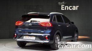 Kia Niro 1.6 HEV 2020 года из Южной Кореи