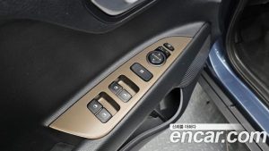 Kia Stonic Дизель 1.6 2019 года из Южной Кореи