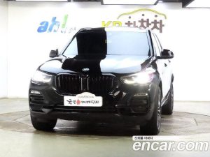 BMW X5 xDrive 40i xLine 2019 года из Южной Кореи