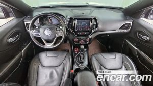 Jeep Cherokee 2.4 80th Anniversary AWD 2021 года из Южной Кореи