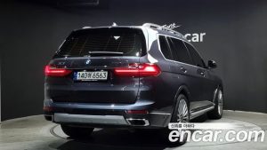 BMW X7 xDrive 40i Design Pure Excellence 6인승 2021 года из Южной Кореи