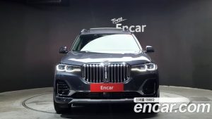 BMW X7 xDrive 40i Design Pure Excellence 6인승 2021 года из Южной Кореи