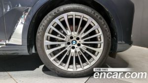 BMW X7 xDrive 40i Design Pure Excellence 6인승 2021 года из Южной Кореи