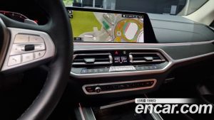 BMW X7 xDrive 40i Design Pure Excellence 6인승 2021 года из Южной Кореи