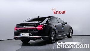 Kia K9 3.8 GDI AWD 2022 года из Южной Кореи
