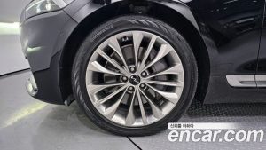 Kia K9 3.8 GDI AWD 2022 года из Южной Кореи