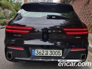 Genesis GV70 2.5T Бензин AWD 2023 года из Южной Кореи
