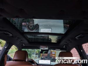 Genesis GV70 2.5T Бензин AWD 2023 года из Южной Кореи