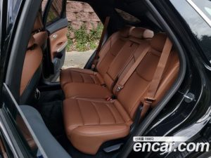 Genesis GV70 2.5T Бензин AWD 2023 года из Южной Кореи