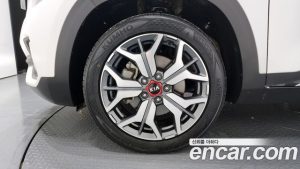 Kia Seltos Бензин 1.6 Turbo 2WD 2021 года из Южной Кореи